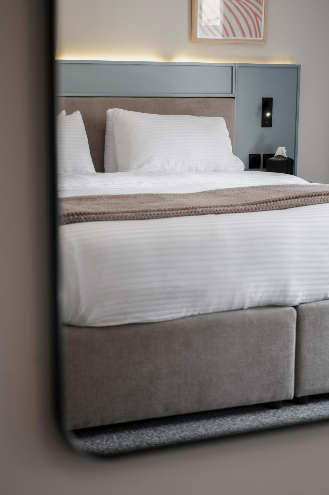 Maria Rosa Suites Victoria Eksteriør billede